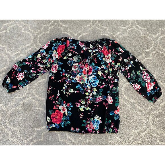 Express Women’s Cold Shoulder Floral Blouse Size Small - Picture 1 of 8